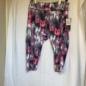 Zella cropped athletic leggings never worn 1X